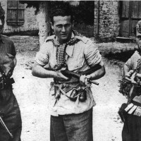 Partigiani della 12a Brigata Garibaldi, distaccamento “Copelli”, Manfredo Iezzi (caduto 10.7.1944), Francesco Pasini (Cecco), Celso Lugli (Sergente).