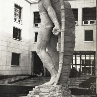 Collegio aeronautico “B. Mussolini”, statua di Icaro