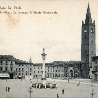 Colonna della Madonna del Fuoco in Piazza Saffi