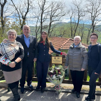 inaugurazione piazza con istituzioni