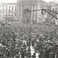 Piazza Garibaldi il 9 maggio 1945