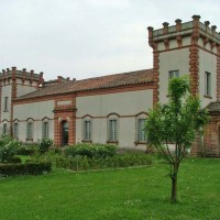 Delizia del Verginese, castello estense che durante il secondo conflitto mondiale fu occupato prima da truppe militari poi da sfollati.