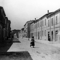 Cesena, Corso Cavour, 1900-1910 circa (BCM Fondo Dellamore, FDP 884)