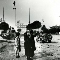 Piazza della Vittoria: Liberazione di Forlì (9 novembre 1944)