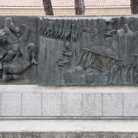 Il grande monumento della Resistenza ad Alfonsine.