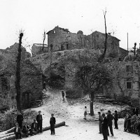 Il paese di Monchio distrutto a seguito della strage del 18 marzo 1944.