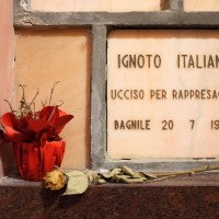 Lapide nella cripta del cimitero monumentale di Cesena che identifica Pietro Maganza come ignoto