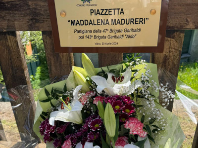 Vairo superiore: piazza Maddalena Madureri